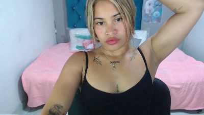 mia_sexgirl live cam on Cam4
