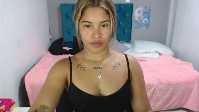 mia_sexgirl live cam on Cam4