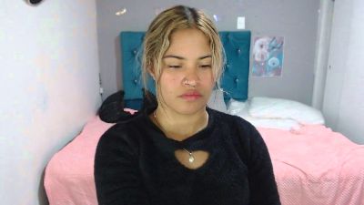 mia_sexgirl live cam on Cam4
