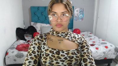 mia_sexgirl live cam on Cam4