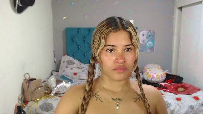 mia_sexgirl live cam on Cam4
