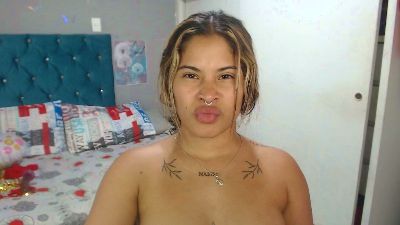 mia_sexgirl live cam on Cam4