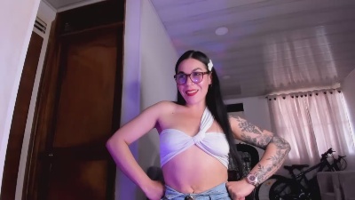 mia_velvet1 live cam on Cam4
