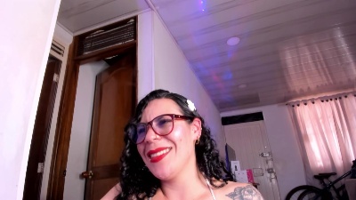 mia_velvet1 live cam on Cam4