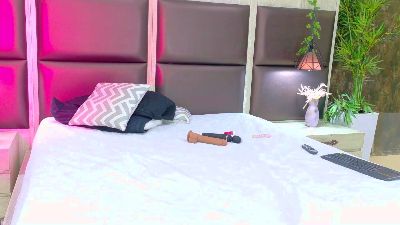 mia_venon live cam on Cam4