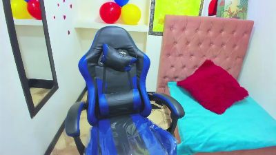 miaa_scott live cam on Cam4