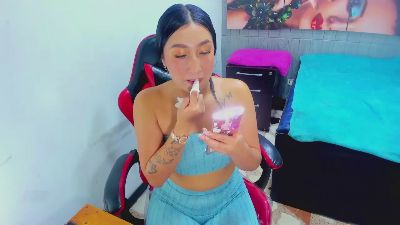 miaa_scott live cam on Cam4