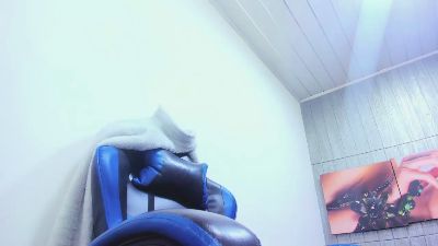 miaa_scott live cam on Cam4