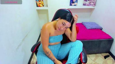 miaa_scott live cam on Cam4