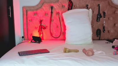 miacarry live cam on Cam4