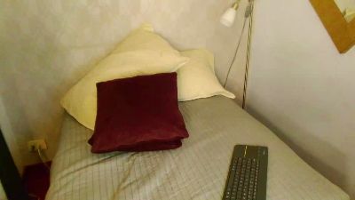 miacastellanos_ live cam on Cam4