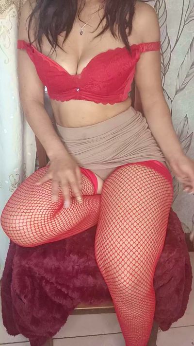 miah_hx live cam on Cam4