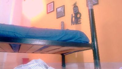 miajuice18 live cam on Cam4