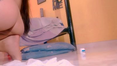 miajuice18 live cam on Cam4