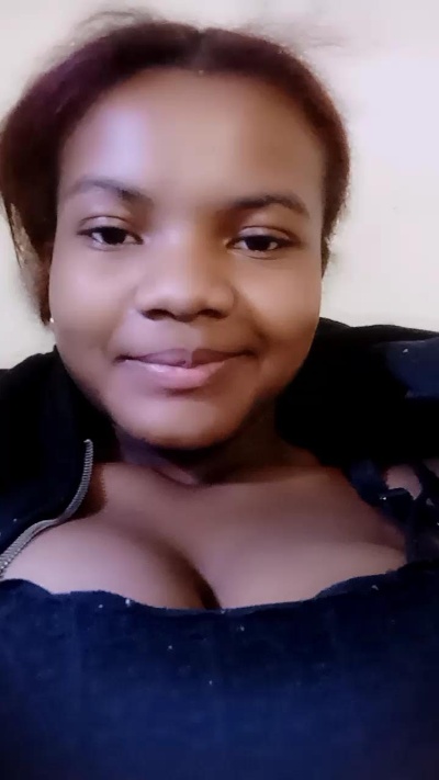 mialisoa3 live cam on Cam4
