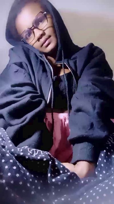 mialisoa3 live cam on Cam4