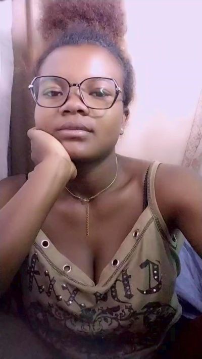 mialisoa3 live cam on Cam4