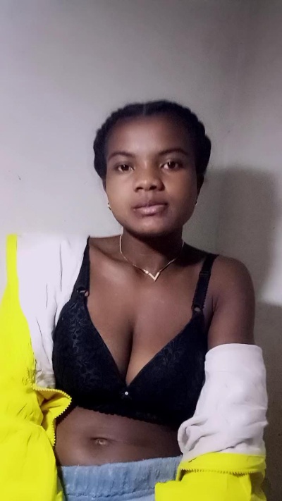 mialisoa3 live cam on Cam4