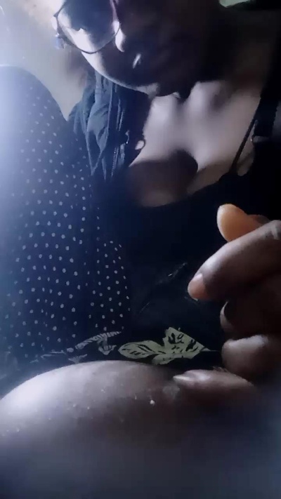 mialisoa3 live cam on Cam4