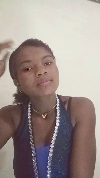 mialisoa3 live cam on Cam4