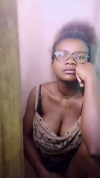 mialisoa3 live cam on Cam4