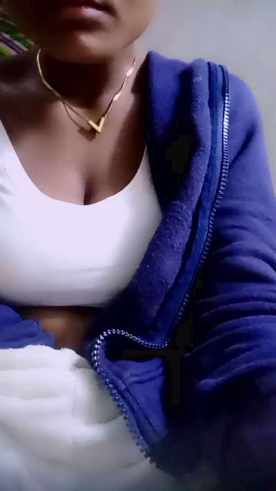 mialisoa3 live cam on Cam4