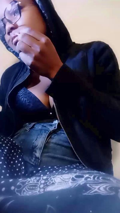 mialisoa3 live cam on Cam4