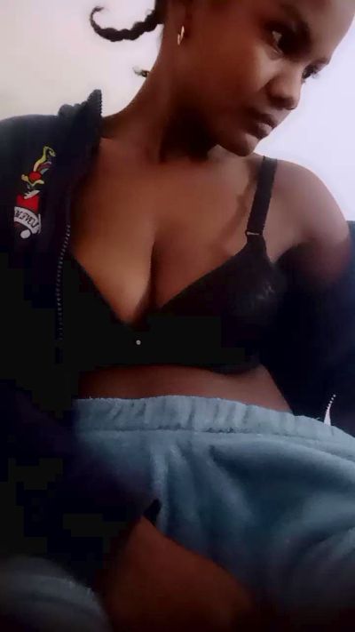 mialisoa3 live cam on Cam4