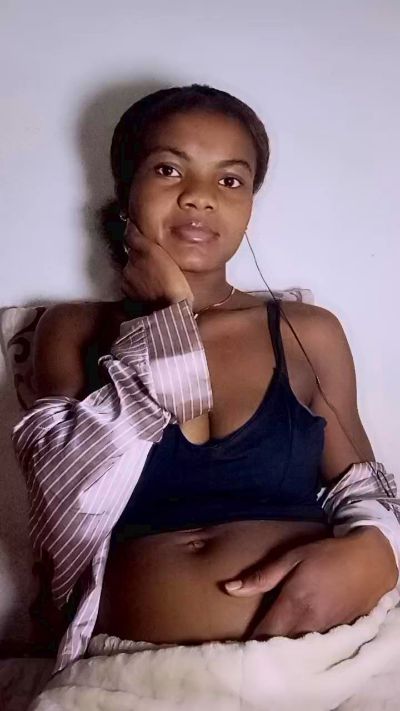 mialisoa3 live cam on Cam4