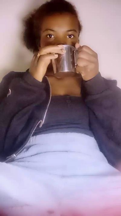 mialisoa3 live cam on Cam4