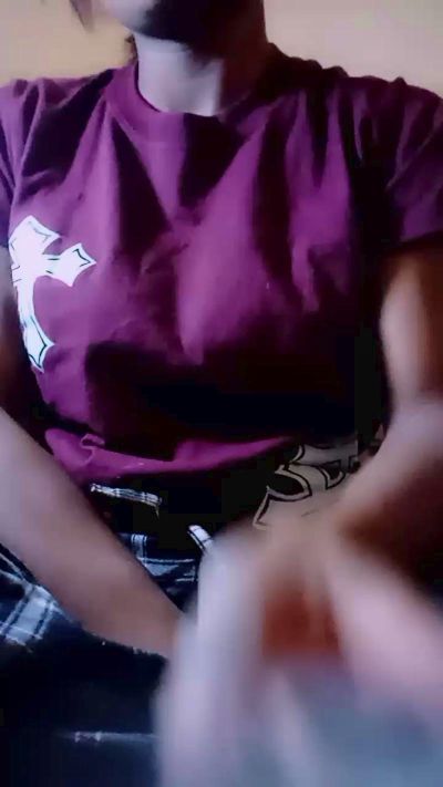 mialisoa3 live cam on Cam4