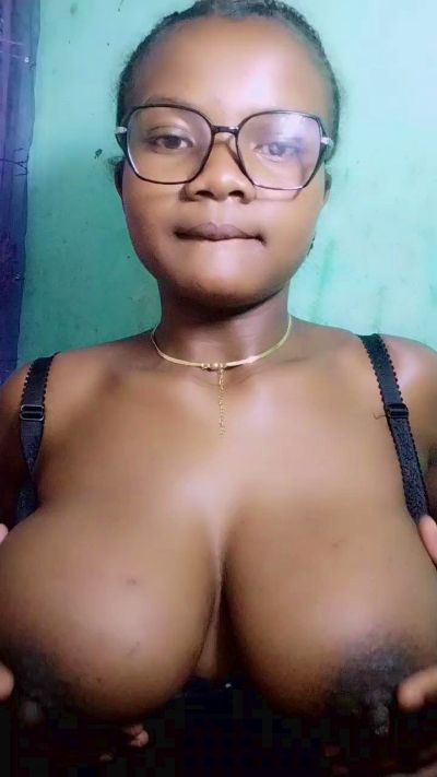 mialisoa3 live cam on Cam4