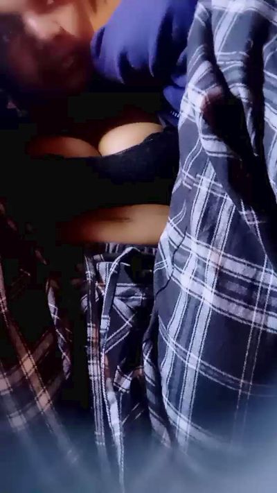 mialisoa3 live cam on Cam4