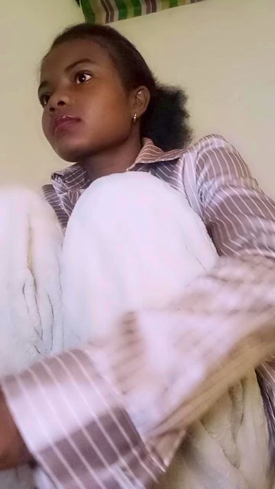 mialisoa3 live cam on Cam4