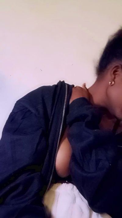 mialisoa3 live cam on Cam4