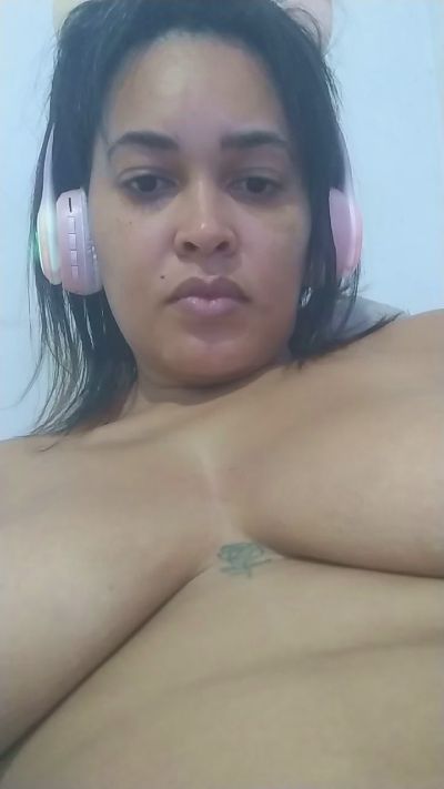 mialuzsexy live cam on Cam4