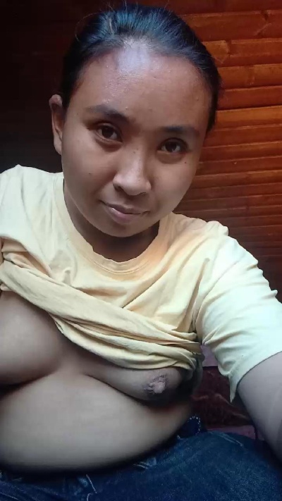 mialy72 live cam on Cam4