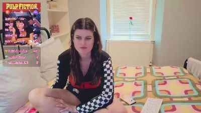 miawallace__ live cam on Cam4