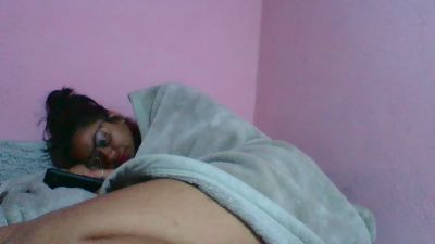 miawinders4 live cam on Cam4