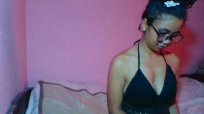 miawinders4 live cam on Cam4