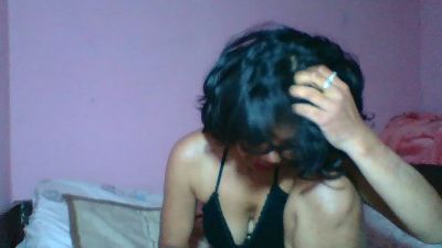 miawinders4 live cam on Cam4