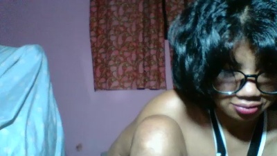 miawinders4 live cam on Cam4