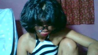 miawinders4 live cam on Cam4
