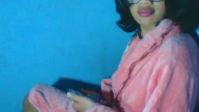 miawinders4 live cam on Cam4