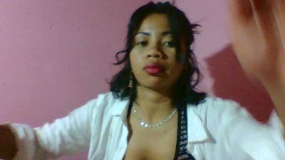 miawinders4 live cam on Cam4