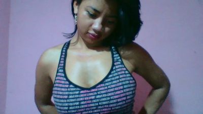 miawinders4 live cam on Cam4