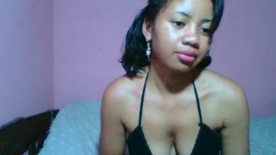 miawinders4 live cam on Cam4