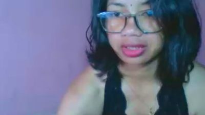 miawinders4 live cam on Cam4
