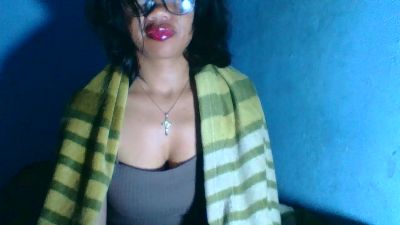 miawinders4 live cam on Cam4