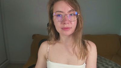 miax_desire live cam on Cam4